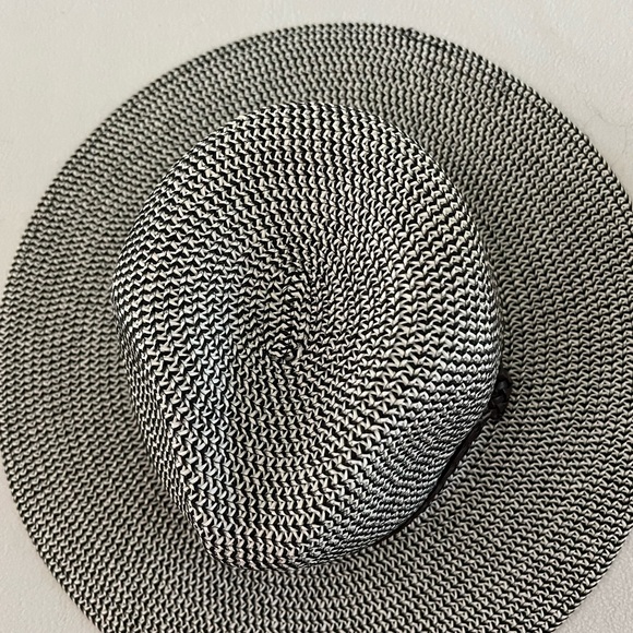 Summer Hat. Brown and cream 7.5 - Picture 3 of 7